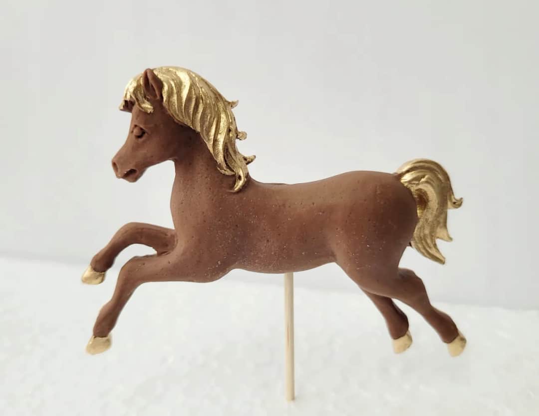 Jak przechowywać ozdoby z masy cukrowej, aby uniknąć zniszczenia Jak przechowywać ozdoby z masy cukrowej, aby uniknąć zniszczenia