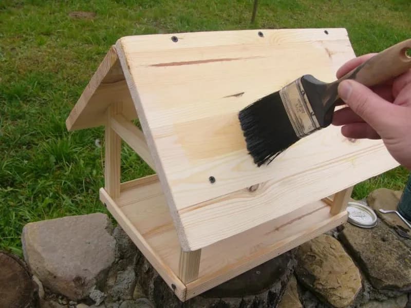 Jak zrobić karmnik dla ptaków instrukcja - łatwe kroki i porady